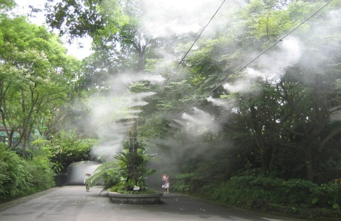 噴霧降溫系統(tǒng)在公園的應用